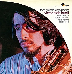 Victor Assis Brasil