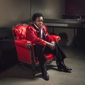 Live: LEE FIELDS & THE EXPRESSIONS, plus BOBBY OROZA präs. von SonicSoul Reviews